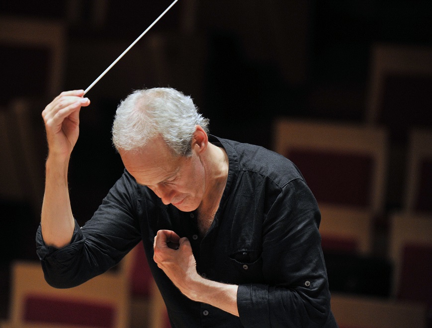 Paul Daniel prolonge sa collaboration avec l’Orchestre National Bordeaux Aquitaine