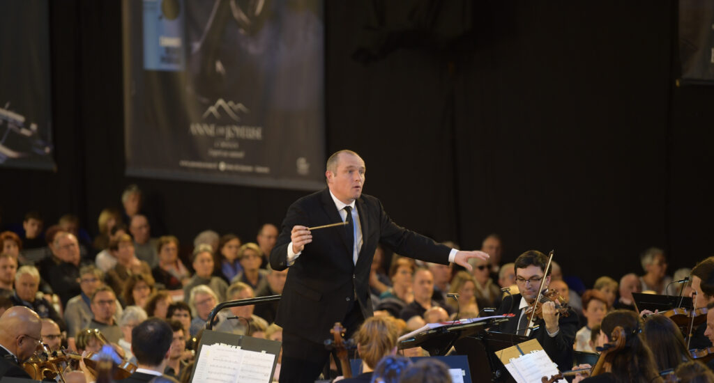 Bastien Stil, nouveau chef de l’Orchestre de la Garde républicaine